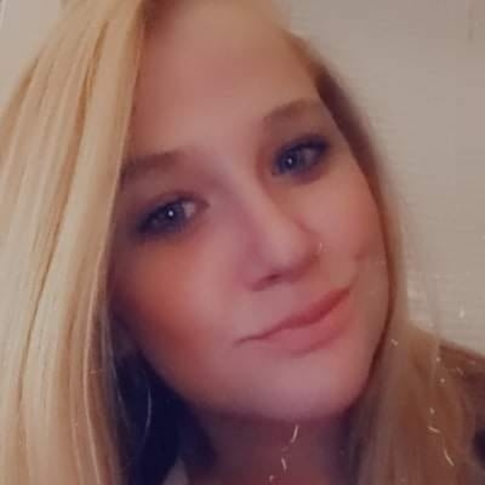 Meet your Posher, Carley